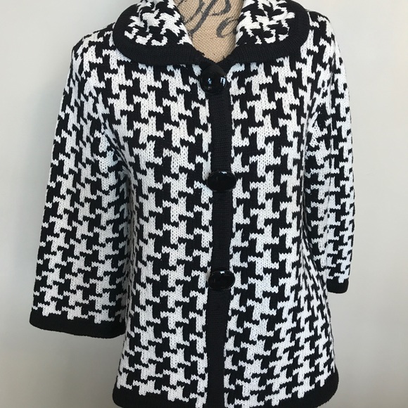 525 America Houndstooth cardigan w/black buttons - Picture 4 of 4